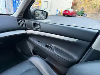 2013 INFINITI G37 Sedan x