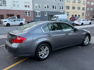 2013 INFINITI G37 Sedan x