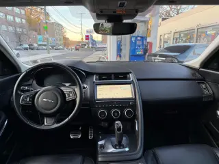 2018 Jaguar E-PACE SE
