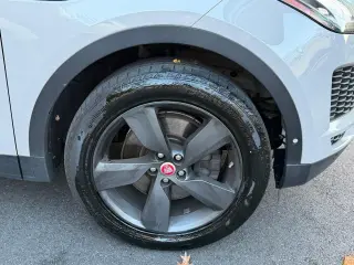 2018 Jaguar E-PACE SE