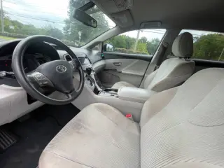 2012 Toyota Venza LE