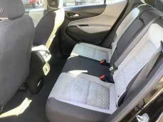 Chevrolet Equinox 2022 4x4 LS 4dr SUV w/1FL