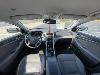 2012 Hyundai Sonata Hybrid