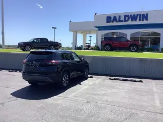 Nissan Rogue 2023 AWD SV 4dr Crossover