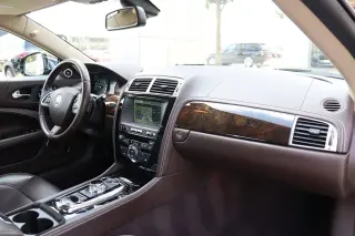 2013 Jaguar XKR XKR