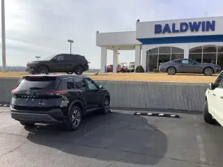 Nissan Rogue 2023 AWD SV 4dr Crossover