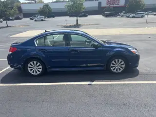2011 Subaru Legacy 2.5i Limited