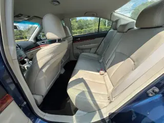 2011 Subaru Legacy 2.5i Limited