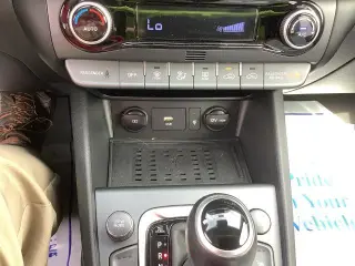 Hyundai KONA 2023 AWD SEL 4dr Crossover