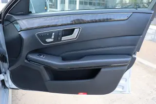 2016 Mercedes-Benz E 350 Luxury Sedan