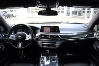 2022 BMW 7 Series 750i xDrive