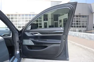 2022 BMW 7 Series 750i xDrive
