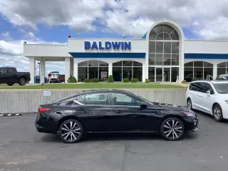 Nissan Altima 2021 2.5 SR 4dr Sedan