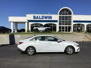 Hyundai ELANTRA 2025 SE 4dr Sedan