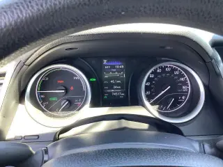 Toyota Camry Hybrid 2023 LE 4dr Sedan