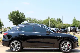 2019 Maserati Levante S