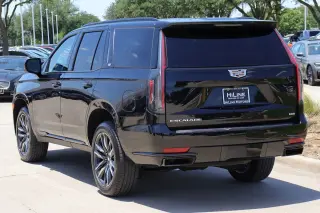 2023 Cadillac Escalade 4WD Sport