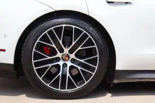2020 Porsche Taycan 4S