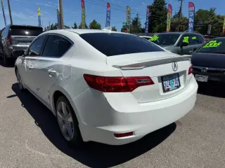 2014 Acura ILX 2.0L w/Tech