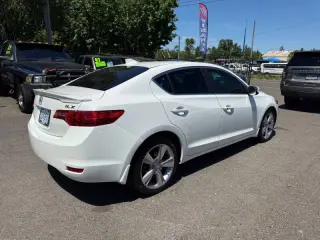 2014 Acura ILX 2.0L w/Tech