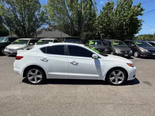 2014 Acura ILX 2.0L w/Tech