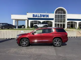 GMC Acadia 2017 Denali 4dr SUV