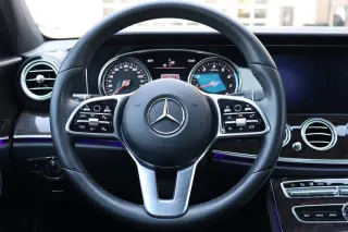 2019 Mercedes-Benz E 300 RWD Sedan