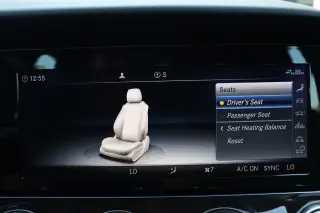 2019 Mercedes-Benz E 300 RWD Sedan