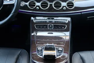 2019 Mercedes-Benz E 300 RWD Sedan