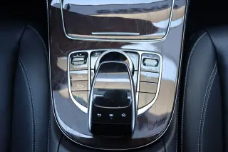 2019 Mercedes-Benz E 300 RWD Sedan