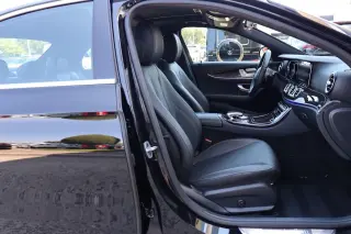 2019 Mercedes-Benz E 300 RWD Sedan