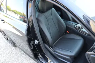 2019 Mercedes-Benz E 300 RWD Sedan