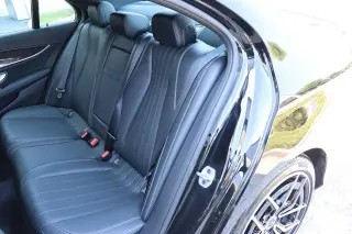 2019 Mercedes-Benz E 300 RWD Sedan