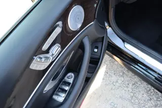 2019 Mercedes-Benz E 300 RWD Sedan