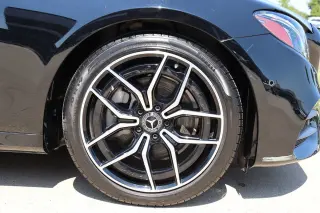 2019 Mercedes-Benz E 300 RWD Sedan