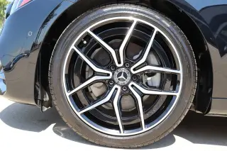 2019 Mercedes-Benz E 300 RWD Sedan
