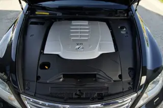 2010 Lexus LS 460 
