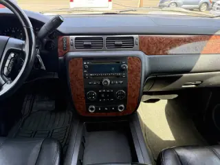 2007 Chevrolet Suburban LT