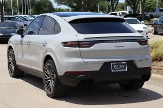 2022 Porsche Cayenne Platinum Edition