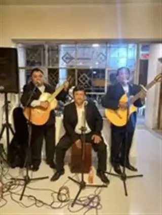 Regala boleros de trio