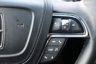2018 Lincoln Continental Premiere