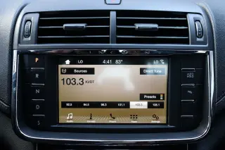 2018 Lincoln Continental Premiere
