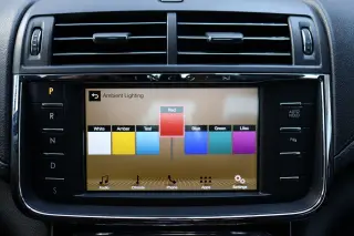 2018 Lincoln Continental Premiere