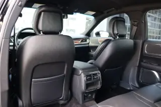 2018 Lincoln Continental Premiere