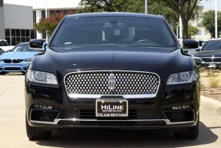 2018 Lincoln Continental Premiere