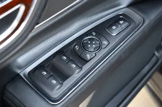 2018 Lincoln Continental Premiere