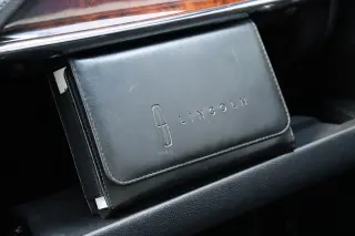 2018 Lincoln Continental Premiere