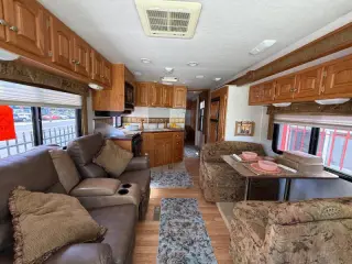 2005 Damien Ultra Sport 3465 LE –