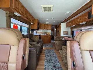 2005 Damien Ultra Sport 3465 LE –