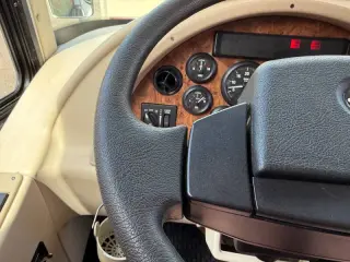 2005 Damien Ultra Sport 3465 LE –